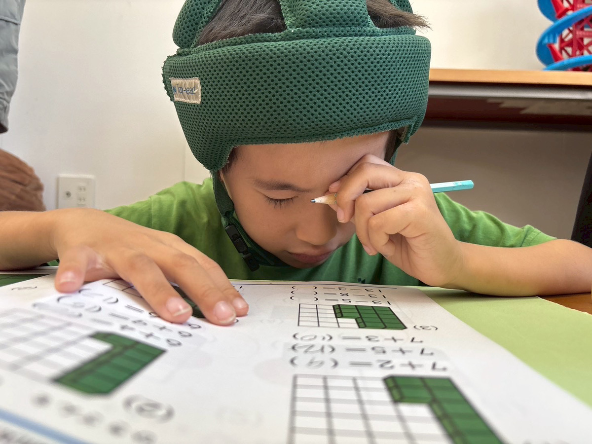 学習室でのグループ学習の様子